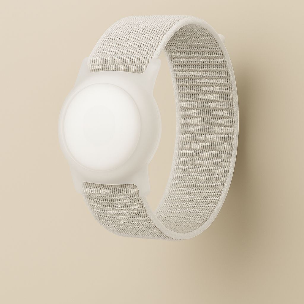 SnowBand™ – Adjustable Kids Wristband (Works with Apple AirTag)